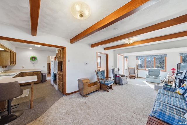 23632 SPRING CREEK Road, Washington, IL 61571