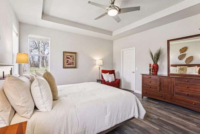 1158 Gracing Oaks Lane, Sun Prairie, WI 53590