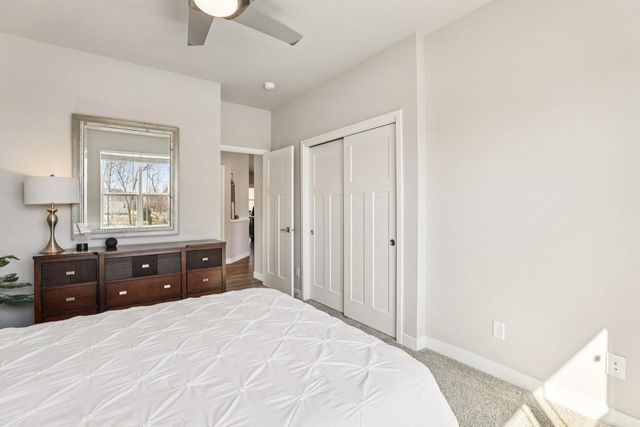 1158 Gracing Oaks Lane, Sun Prairie, WI 53590