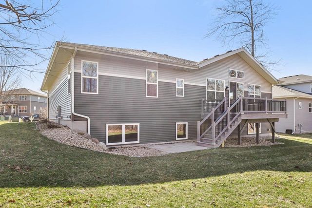 1158 Gracing Oaks Lane, Sun Prairie, WI 53590
