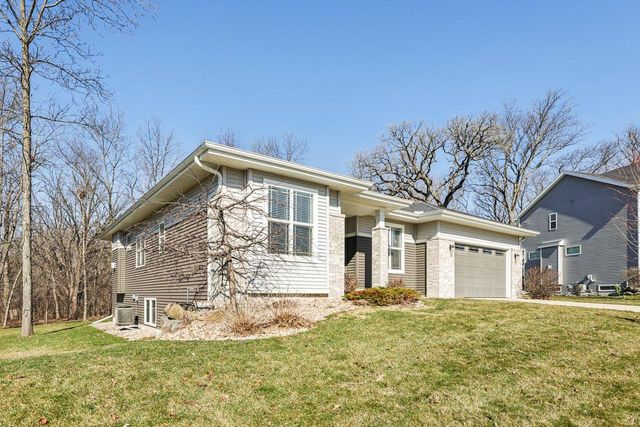 1158 Gracing Oaks Lane, Sun Prairie, WI 53590