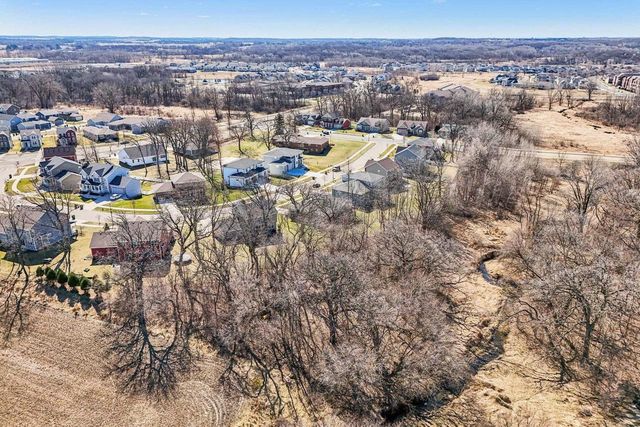 1158 Gracing Oaks Lane, Sun Prairie, WI 53590