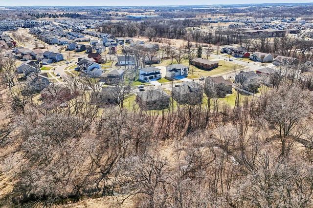 1158 Gracing Oaks Lane, Sun Prairie, WI 53590