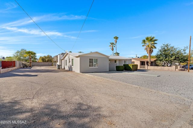 745 N Richey Boulevard, Tucson, AZ 85716