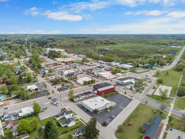 130 N Main Street, Evart, MI 49631