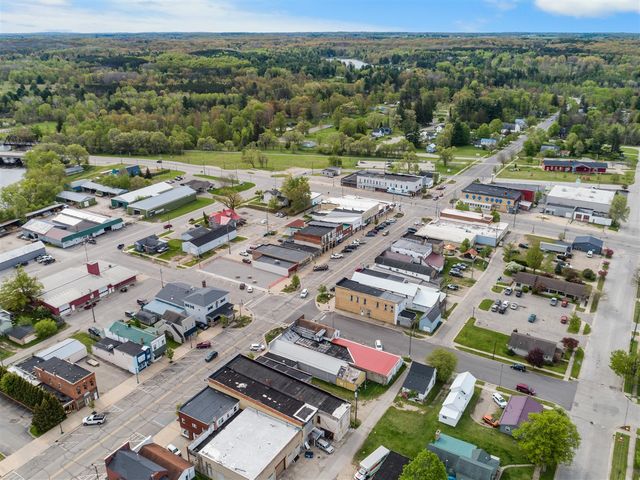130 N Main Street, Evart, MI 49631