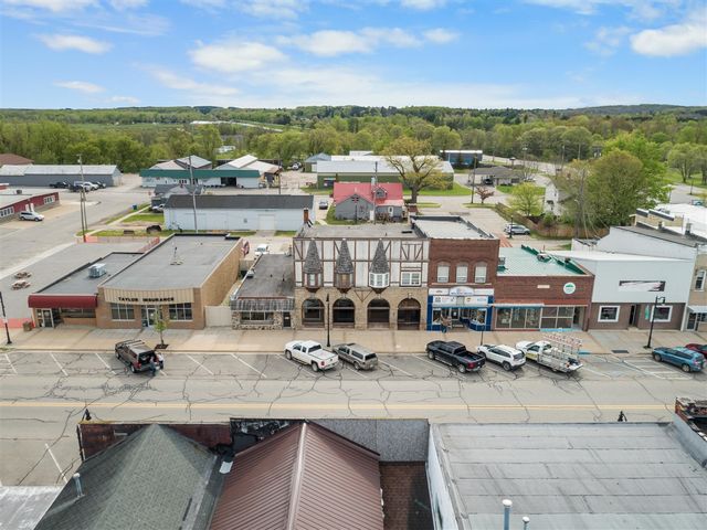 130 N Main Street, Evart, MI 49631