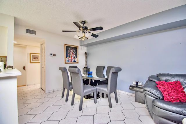 14895 Builtmore Way, Delray Beach, FL 33446