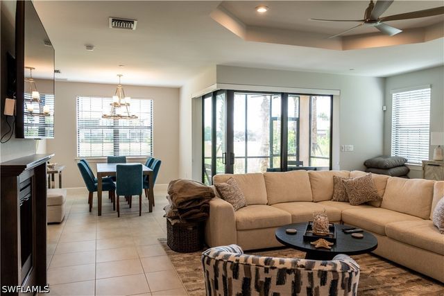 15335 LUCERNA ST 104, Naples, FL 34114
