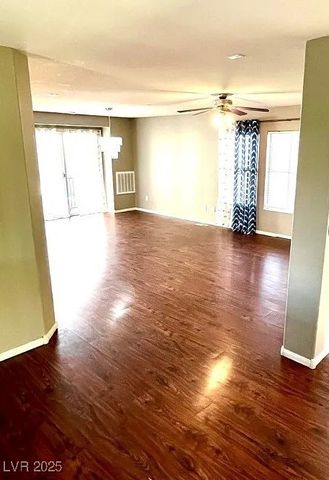 10450 Badger Ravine Street, Las Vegas, NV 89178