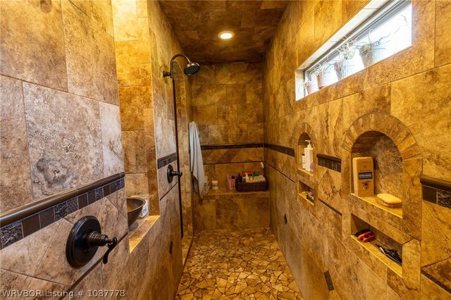1237 Waterfront Road, Alma, AR 72921