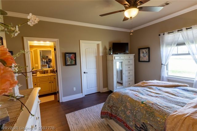 1237 Waterfront Road, Alma, AR 72921