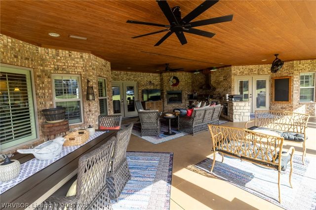 1237 Waterfront Road, Alma, AR 72921