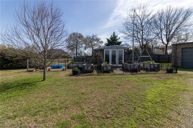 1237 Waterfront Road, Alma, AR 72921