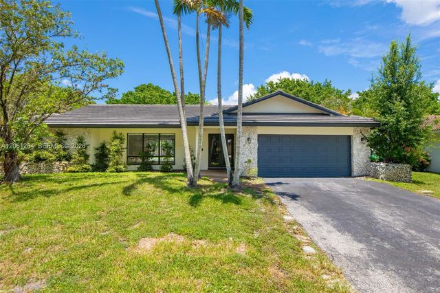 9939 NW 19th Street, Coral Springs, FL 33071