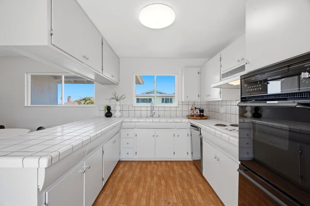 245 Castleton Way, San Bruno, CA 94066