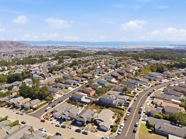 245 Castleton Way, San Bruno, CA 94066