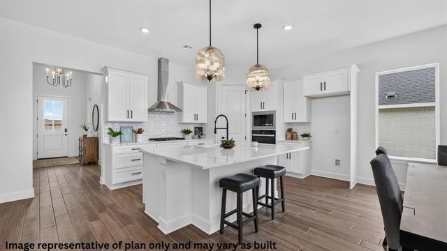8725 Hidden Meadow Drive, Edmond, OK 73007