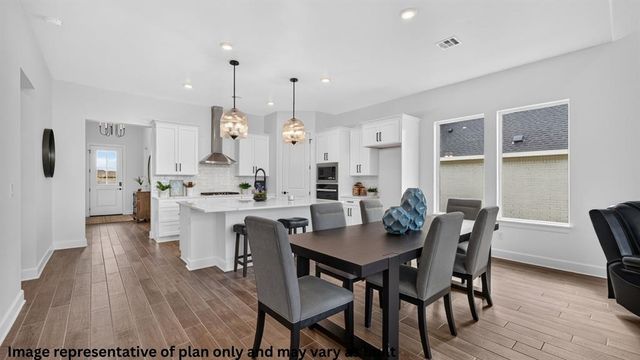 8725 Hidden Meadow Drive, Edmond, OK 73007