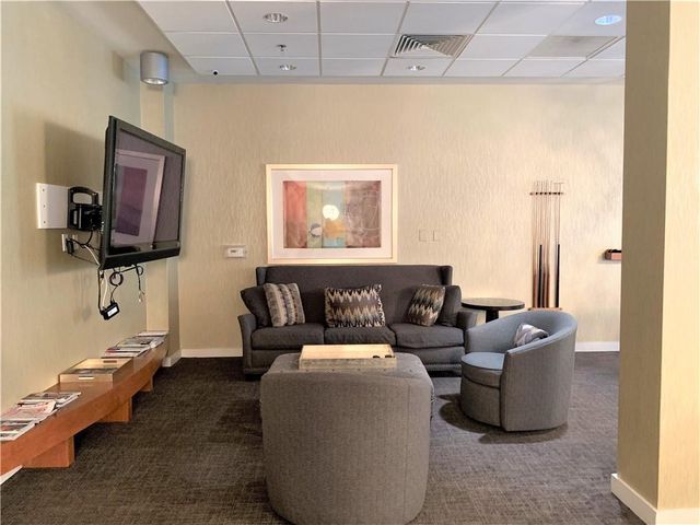 711 Cosmopolitan NE Drive 711, Atlanta, GA 30324