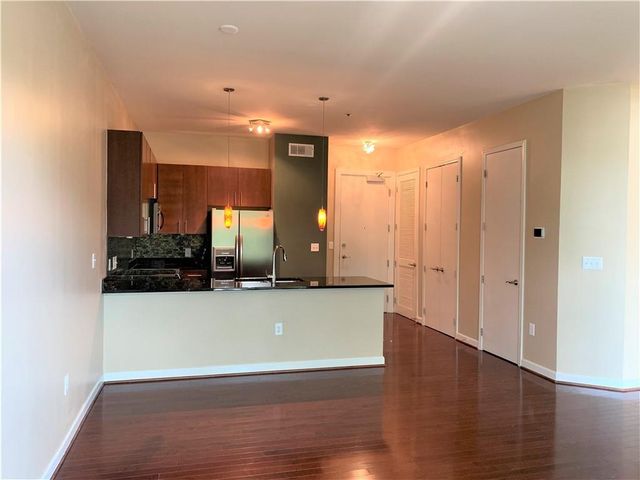 711 Cosmopolitan NE Drive 711, Atlanta, GA 30324