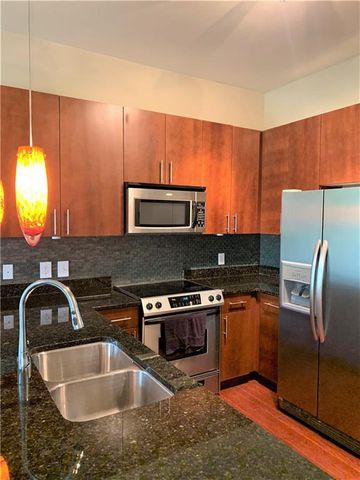 711 Cosmopolitan NE Drive 711, Atlanta, GA 30324