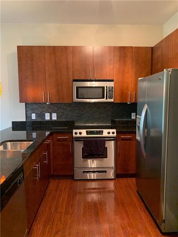 711 Cosmopolitan NE Drive 711, Atlanta, GA 30324