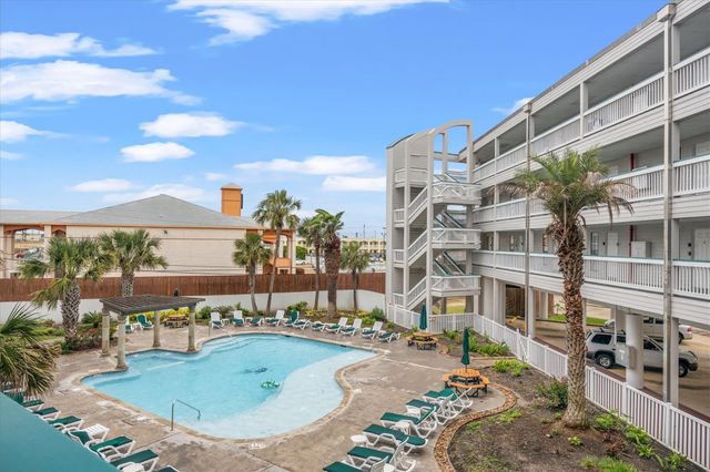 6102 Seawall Boulevard 380, Galveston, TX 77551
