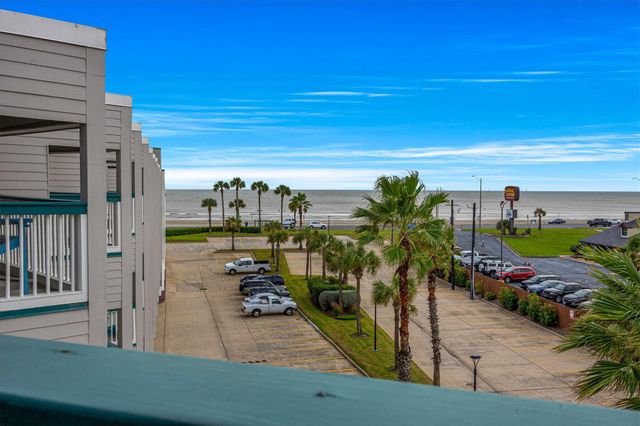 6102 Seawall Boulevard 380, Galveston, TX 77551