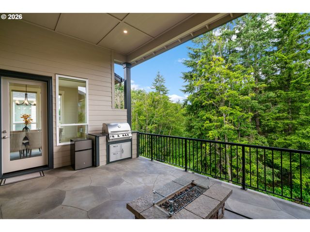 1825 Nw TANNER Ct, Camas, WA 98607