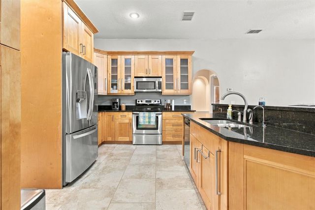 22420 SHORESIDE DRIVE, Land O Lakes, FL 34639