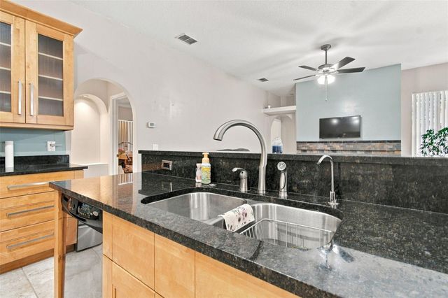 22420 SHORESIDE DRIVE, Land O Lakes, FL 34639