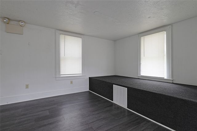 3026 CHERRY Street, Erie, PA 16508