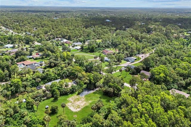 1481 19th ST SW, Naples, FL 34117