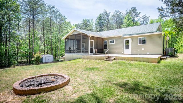 119 Cottontail Lane, Statesville, NC 28677