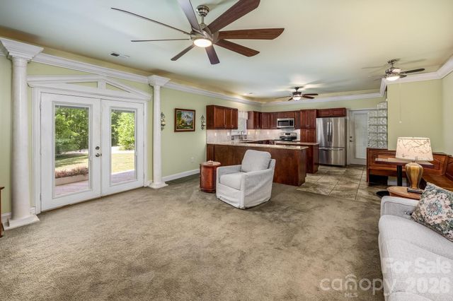 119 Cottontail Lane, Statesville, NC 28677