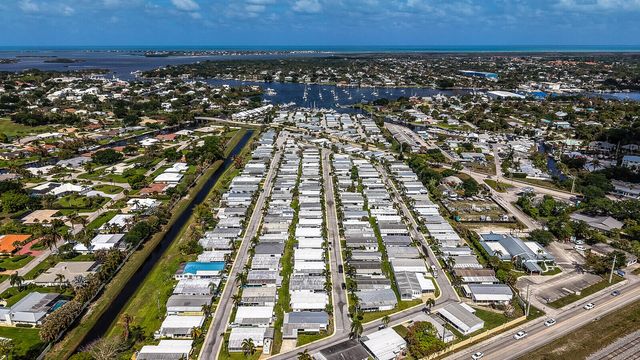 4300 SE Saint Lucie Boulevard 87, Stuart, FL 34997
