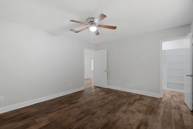 10 Poplar Dr., Hattiesburg, MS 39402