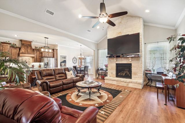 707 Chaparral Road, Sanger, TX 76266