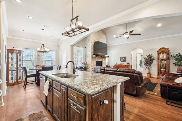 707 Chaparral Road, Sanger, TX 76266