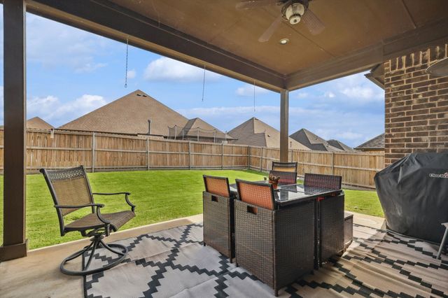 707 Chaparral Road, Sanger, TX 76266