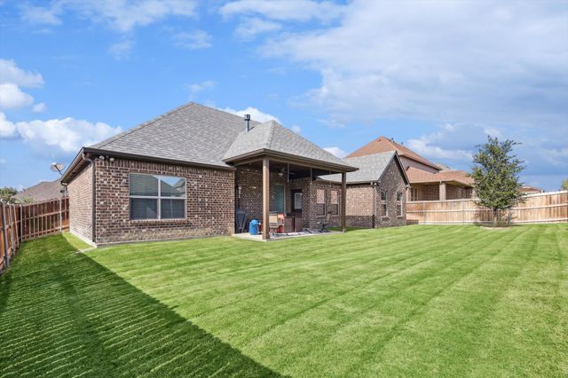 707 Chaparral Road, Sanger, TX 76266
