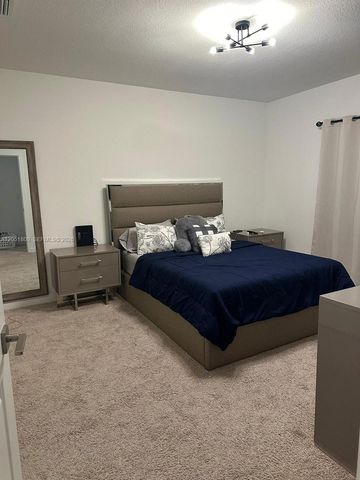 785 SE 18th Street, Homestead, FL 33034