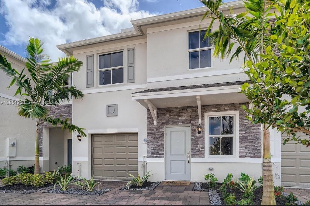 785 SE 18th Street, Homestead, FL 33034