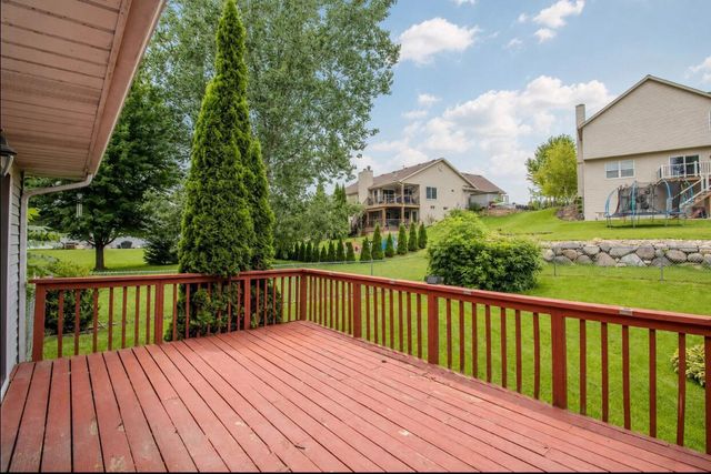 300 Martin DRIVE, Fredonia, WI 53021