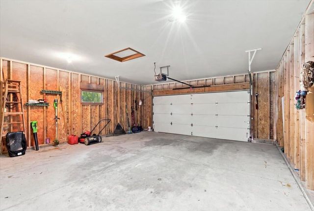 300 Martin DRIVE, Fredonia, WI 53021