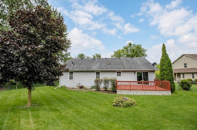 300 Martin DRIVE, Fredonia, WI 53021