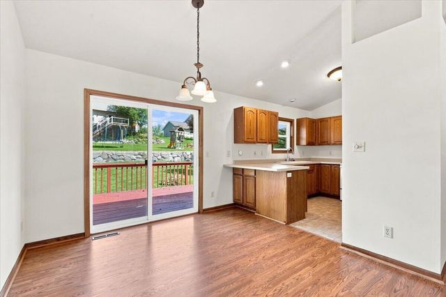 300 Martin DRIVE, Fredonia, WI 53021