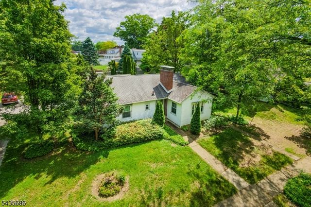 133 Frost Ave, Phillipsburg Town, NJ 08865