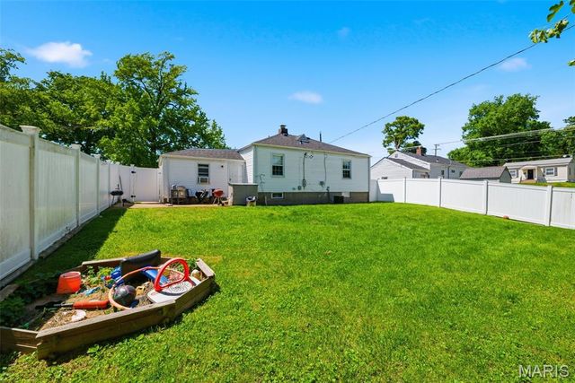3162 O Hare Drive, St Ann, MO 63074
